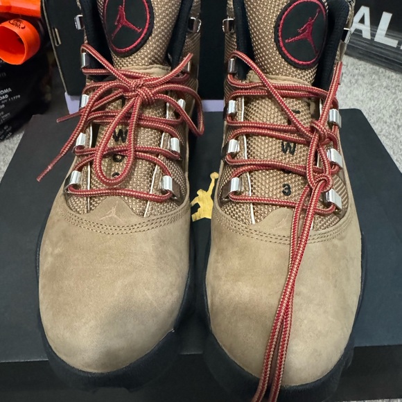 Jordan Winterized 6 rings - Picture 4 of 6